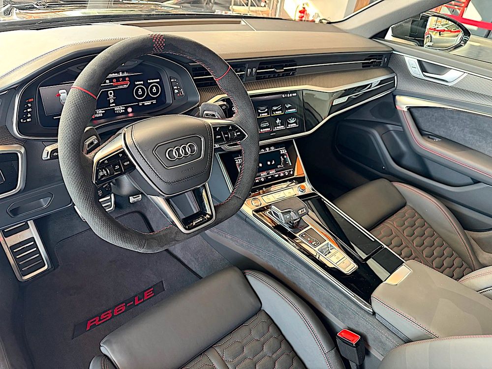 Audi RS6 2024