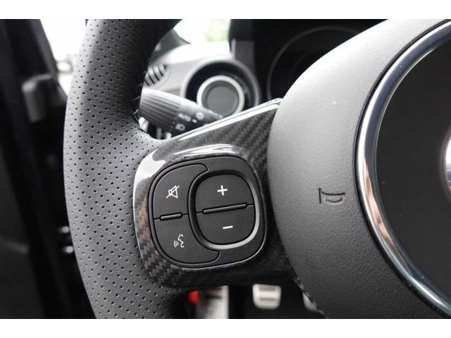 Abarth 695 2024