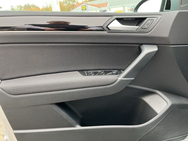 Volkswagen Touran 2023