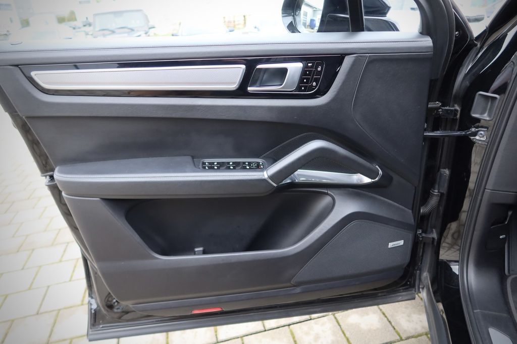 Porsche Cayenne 2019