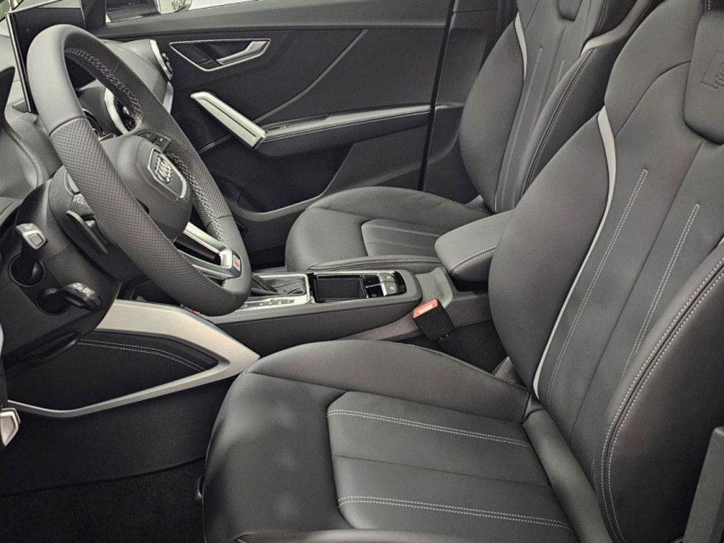 Audi SQ2 2025