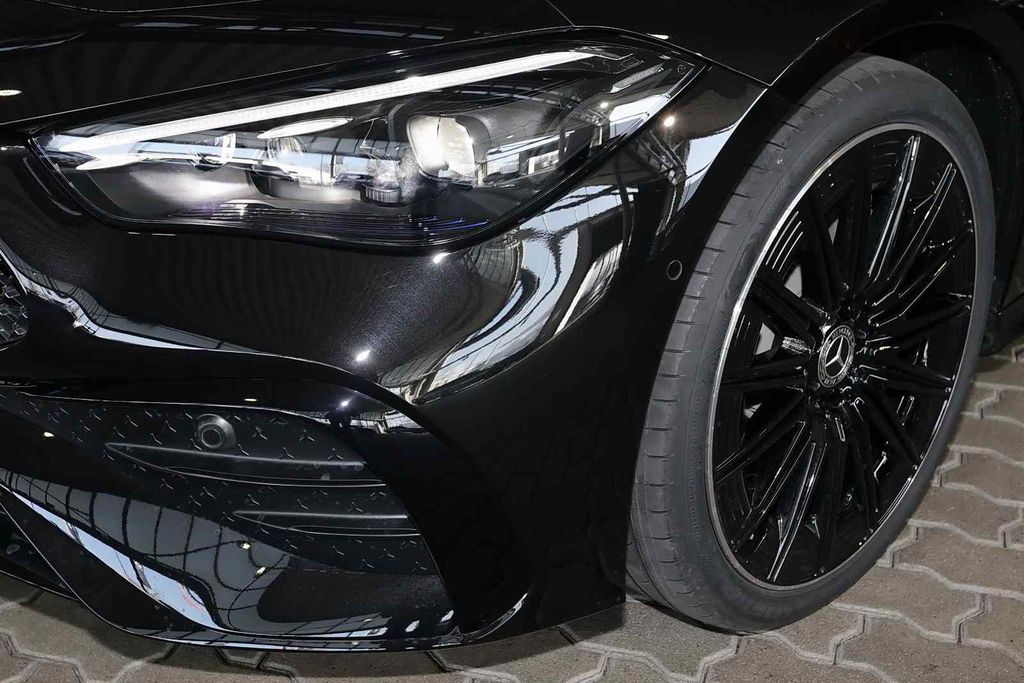 Mercedes-Benz CLE 300 2025