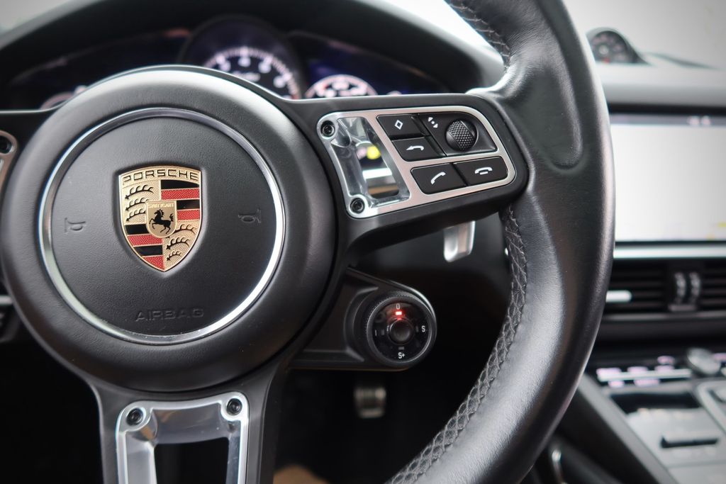 Porsche Cayenne 2019