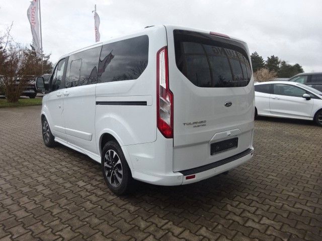 Ford Tourneo Custom 2020