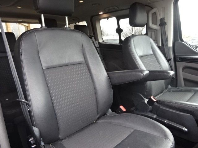 Ford Tourneo Custom 2020