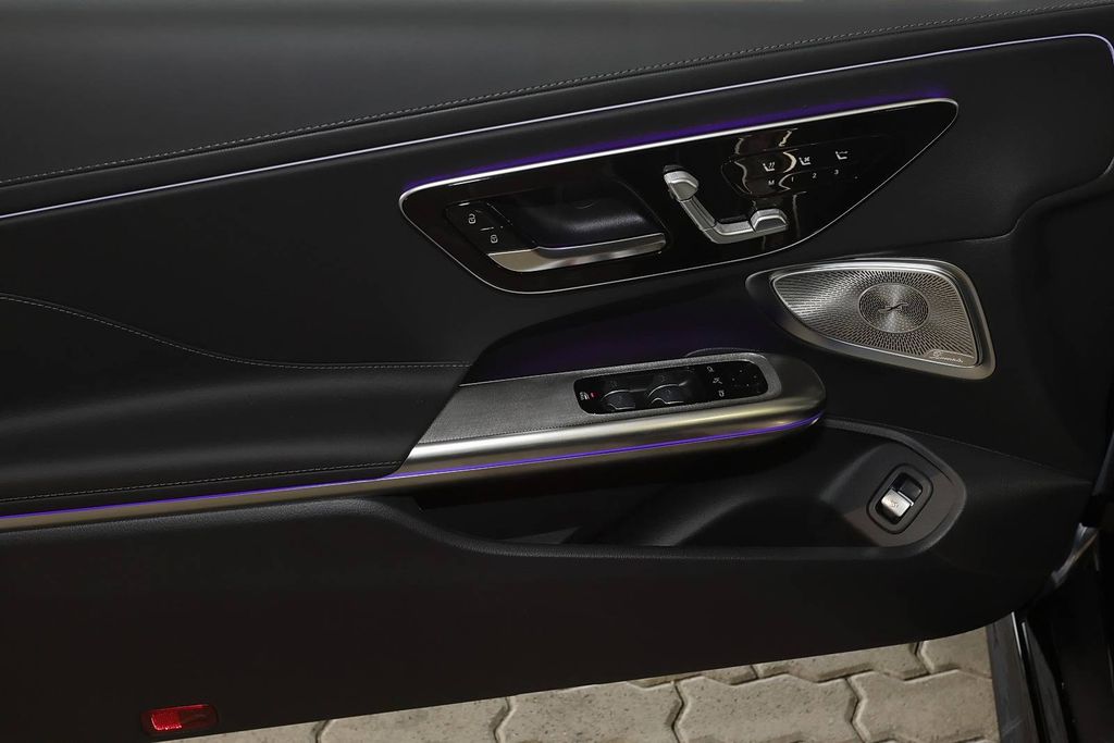 Mercedes-Benz CLE 300 2025