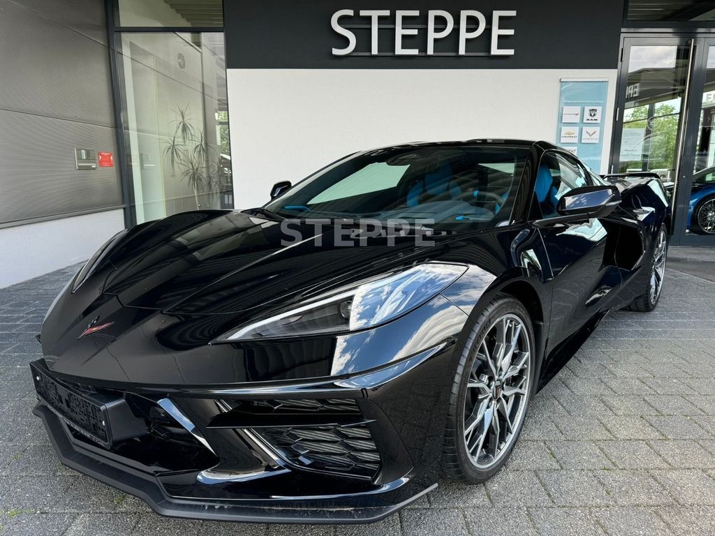 Corvette C8 2025