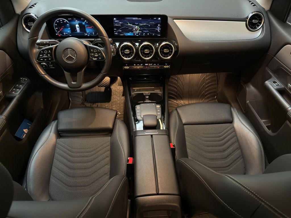 Mercedes-Benz B 220 2021