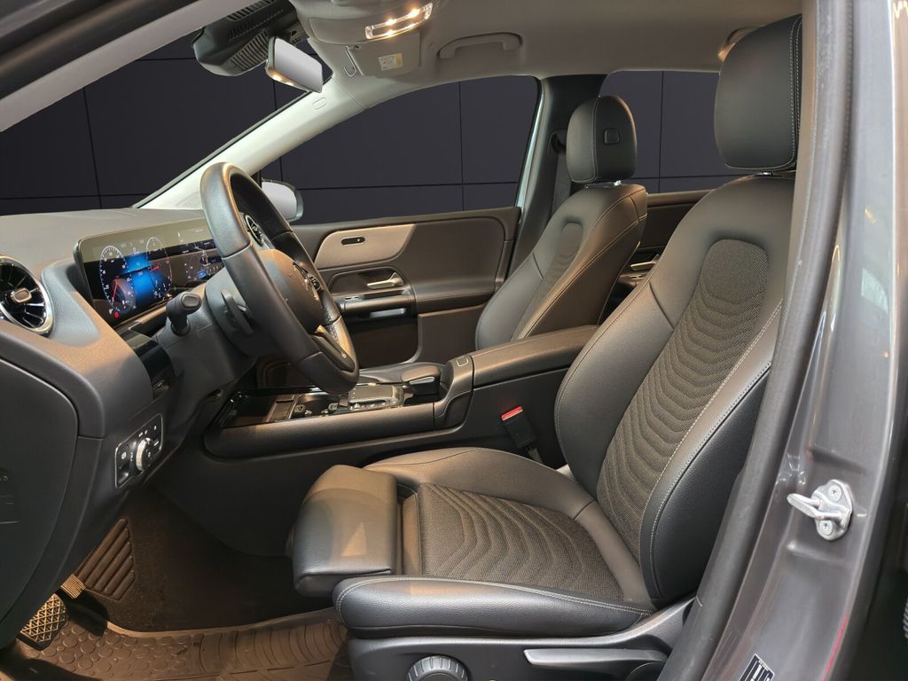 Mercedes-Benz B 220 2021