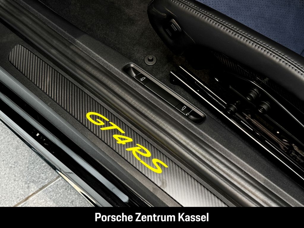 Porsche Cayman 2025
