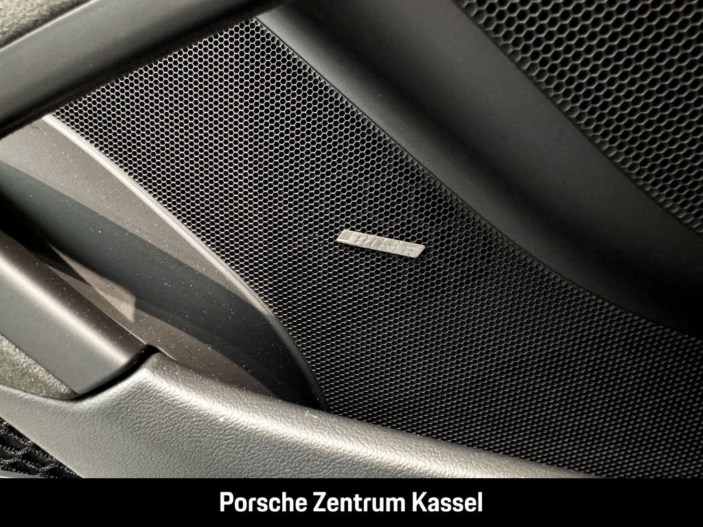 Porsche Cayman 2025