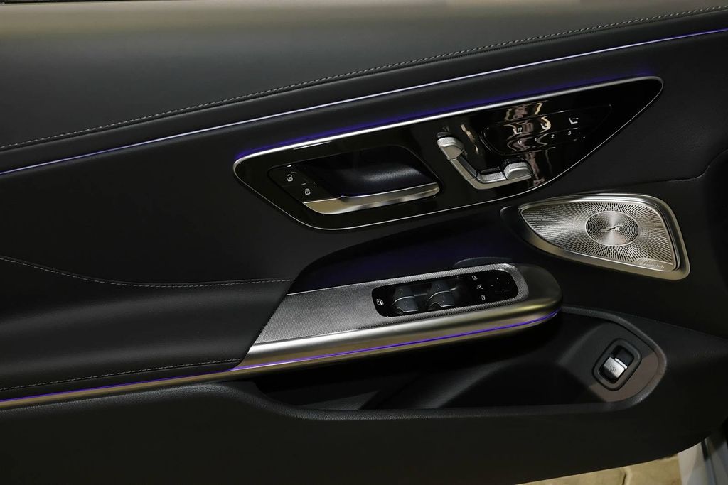 Mercedes-Benz CLE 300 2025