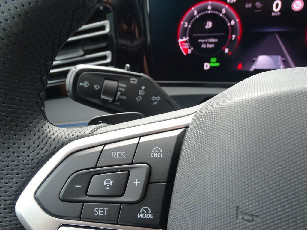 Volkswagen Tiguan 2024