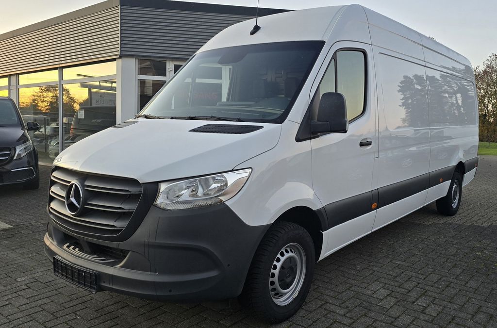 Mercedes-Benz Sprinter 2023