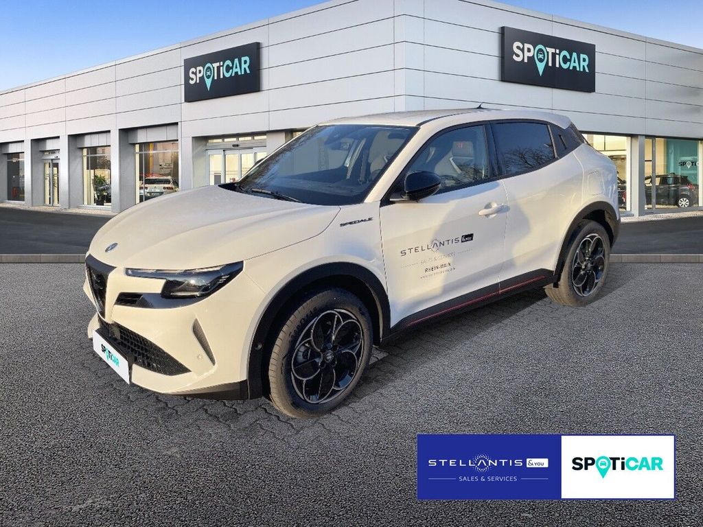 Alfa Romeo Junior 2025