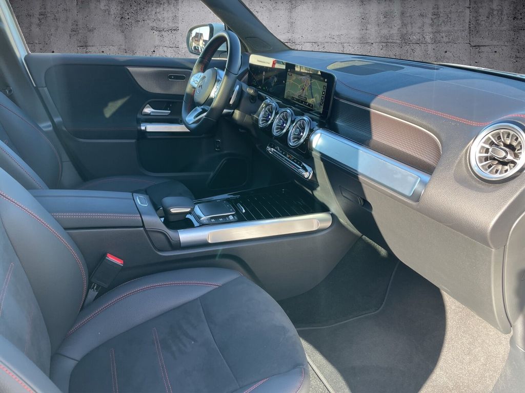 Mercedes-Benz EQB 2023