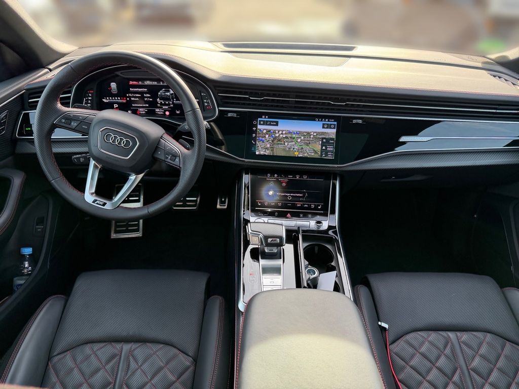 Audi SQ8 2024
