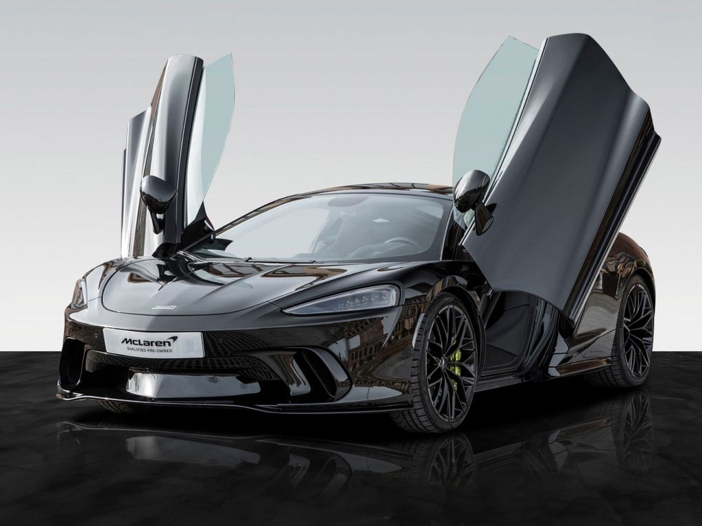 McLaren GT 2024