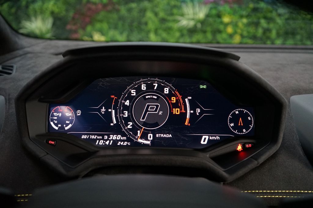 Lamborghini Huracán 2024