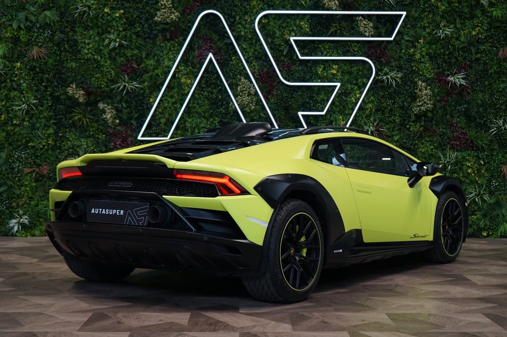 Lamborghini Huracán 2024