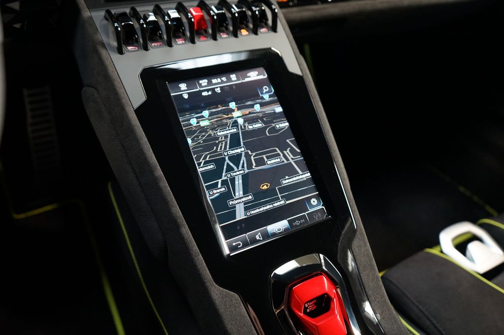 Lamborghini Huracán 2024