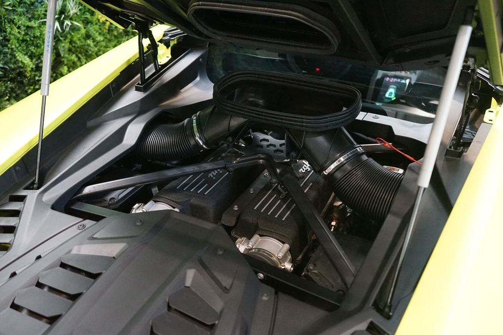 Lamborghini Huracán 2024