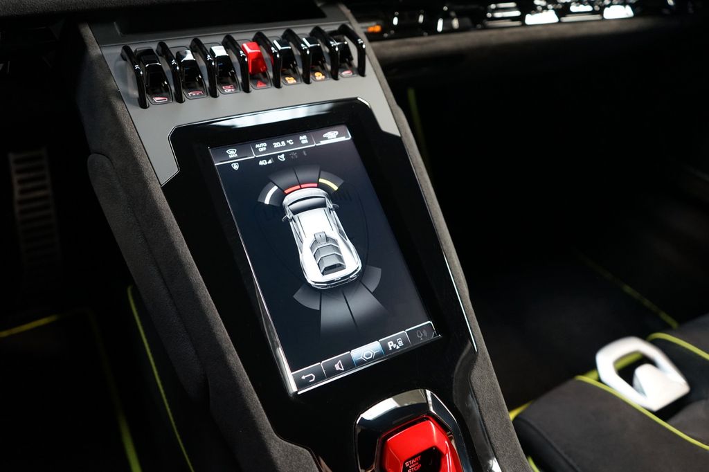 Lamborghini Huracán 2024