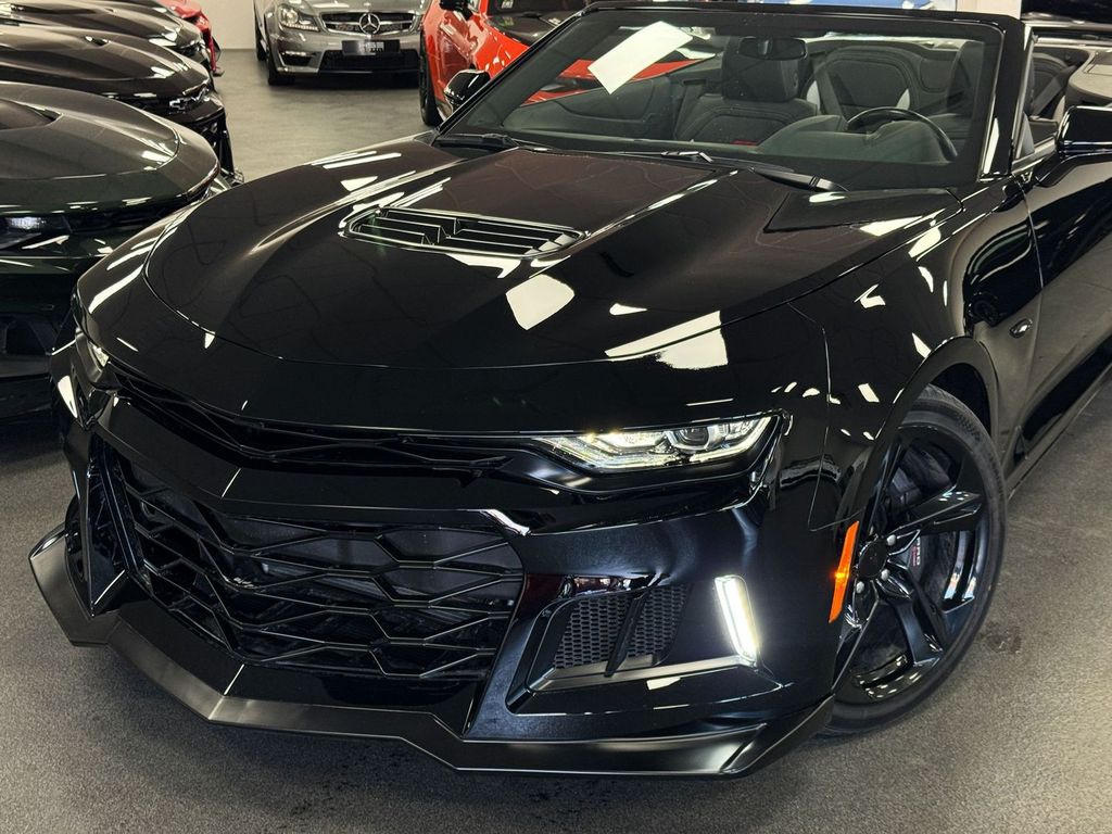 Chevrolet Camaro 2023