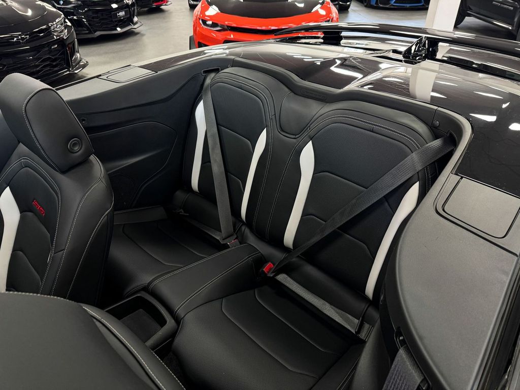 Chevrolet Camaro 2023