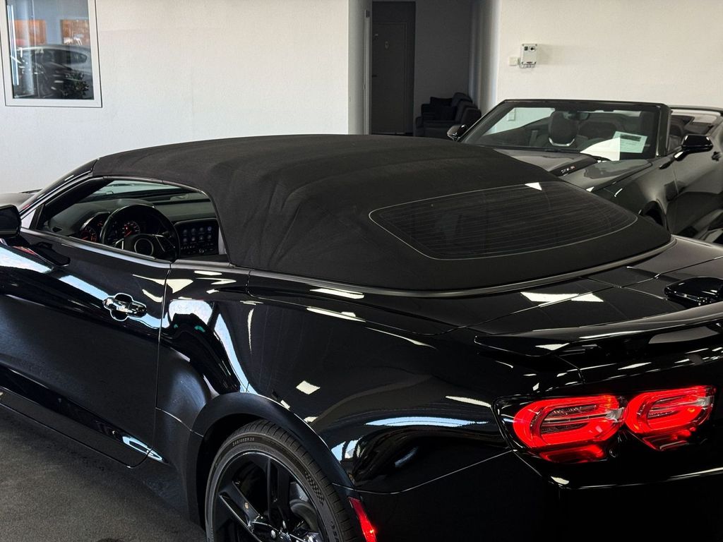 Chevrolet Camaro 2023