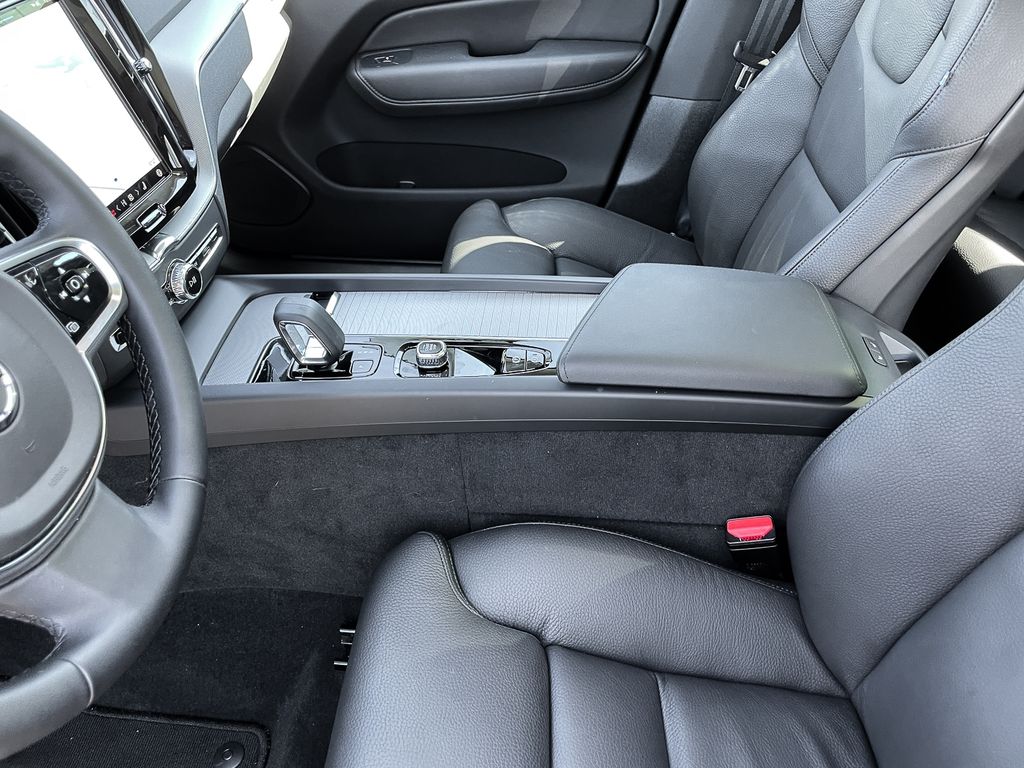 Volvo XC60 2024
