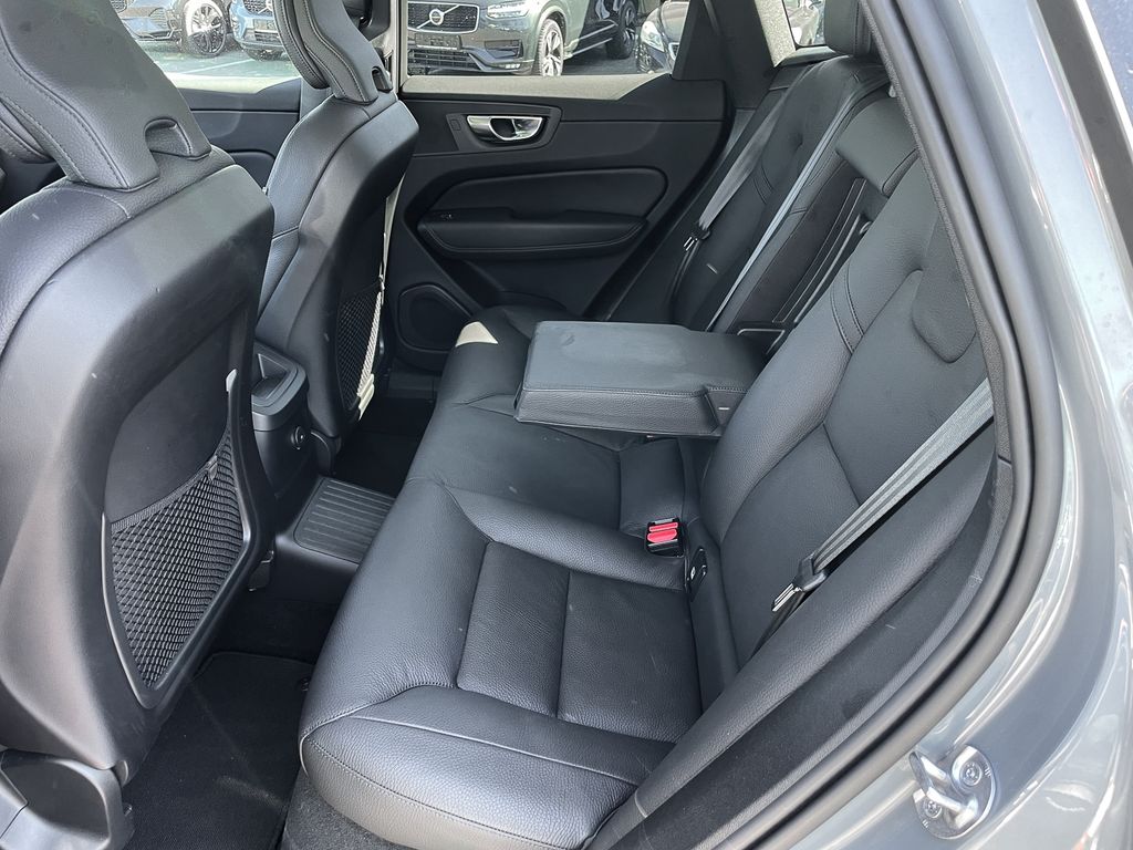 Volvo XC60 2024