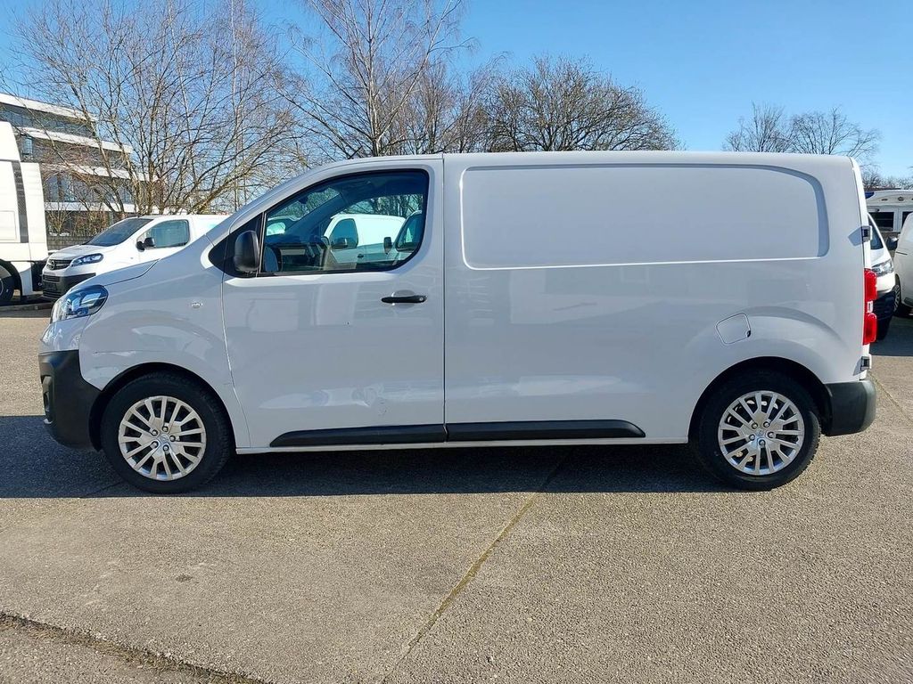 Opel Vivaro 2023