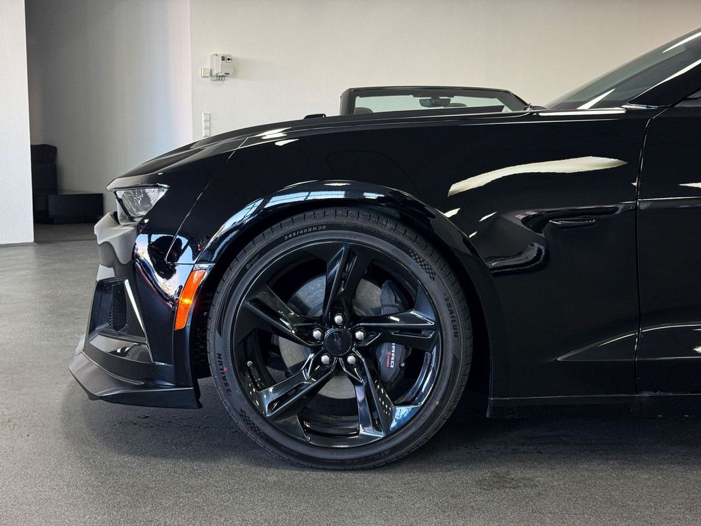 Chevrolet Camaro 2023