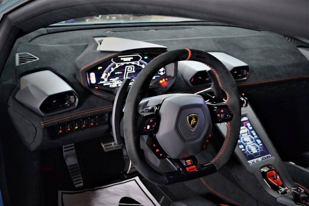 Lamborghini Huracán 2022