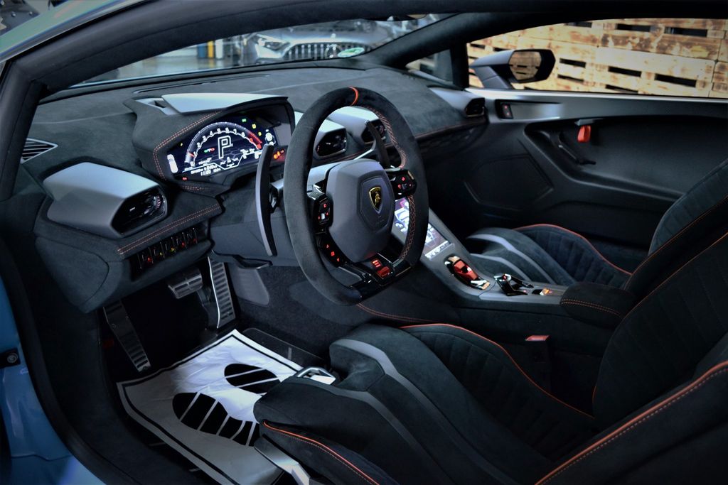 Lamborghini Huracán 2022