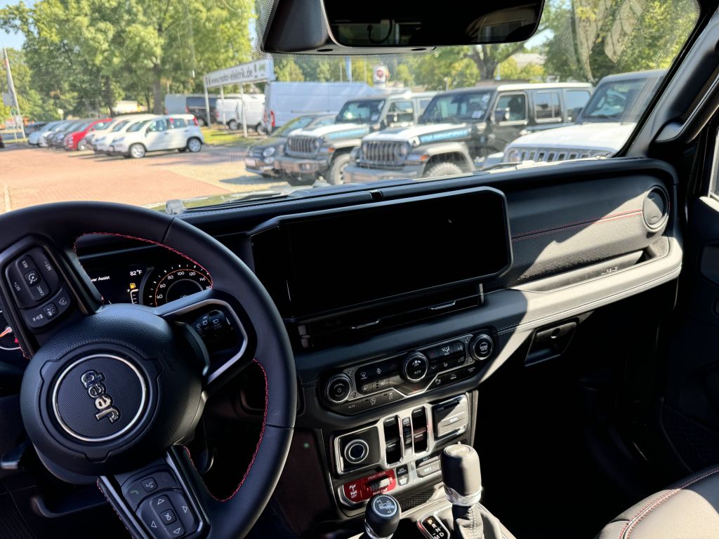 Jeep Wrangler 2024