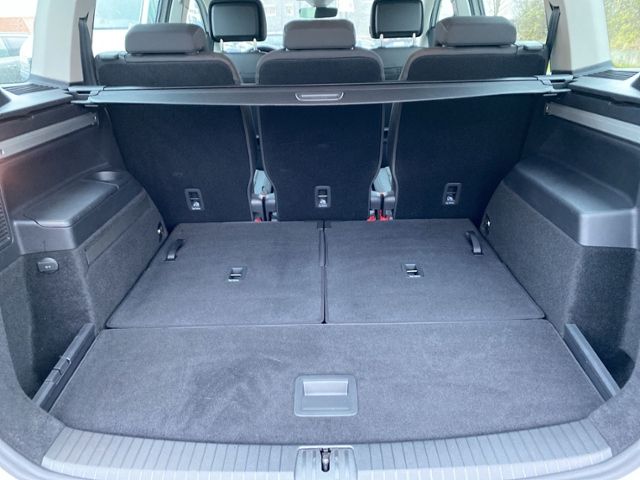 Volkswagen Touran 2023