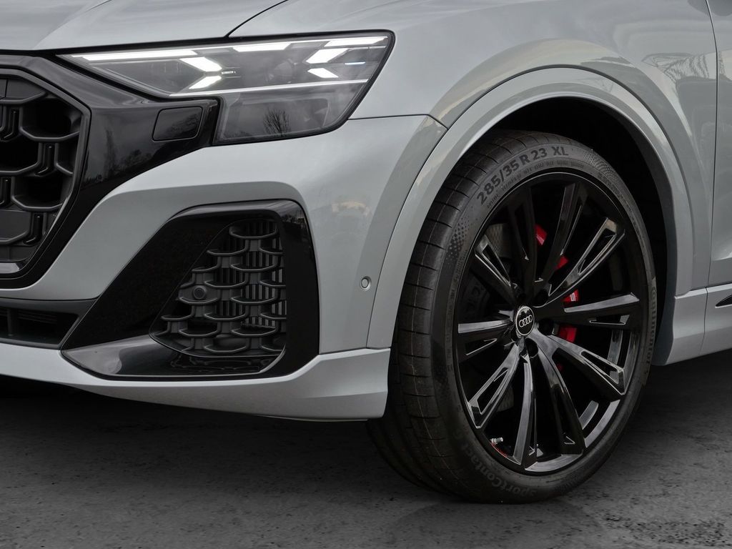 Audi SQ8 2025