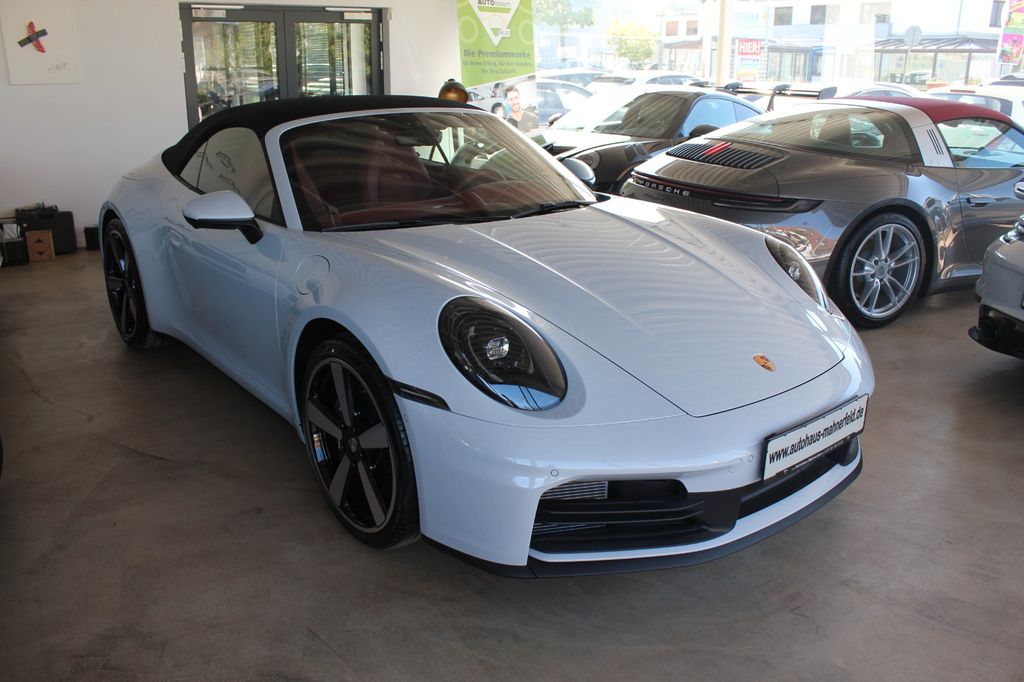 Porsche 992 2025
