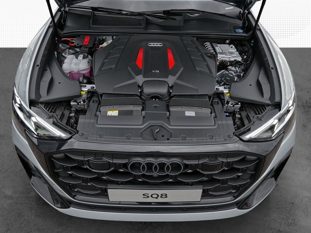 Audi SQ8 2025