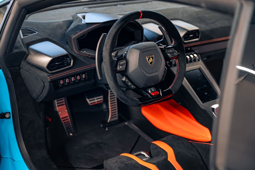 Lamborghini Huracán 2024
