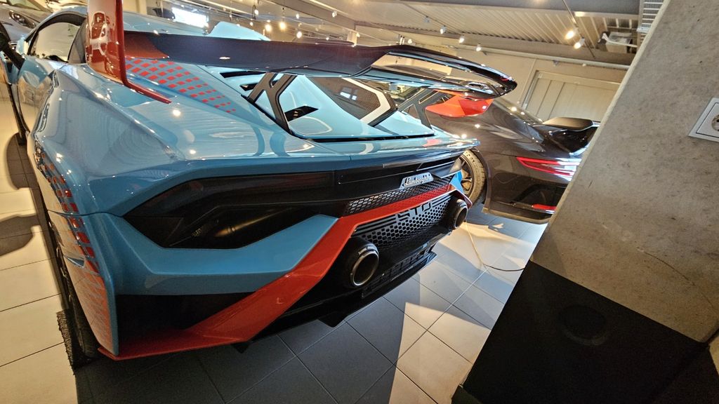 Lamborghini Huracán 2024