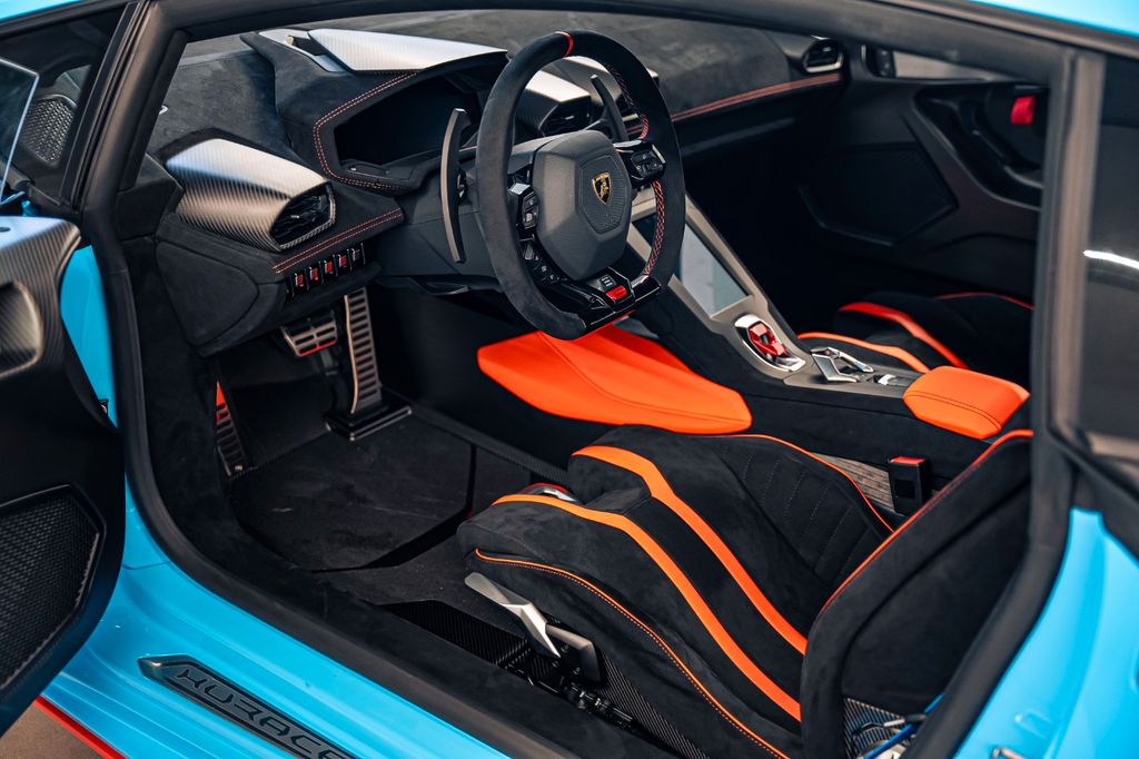 Lamborghini Huracán 2024