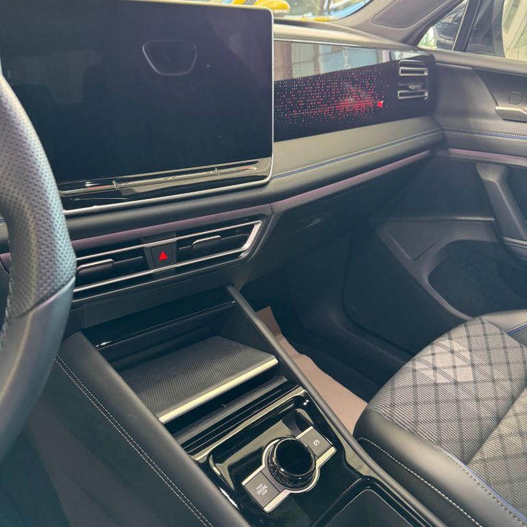 Volkswagen Tiguan 2024