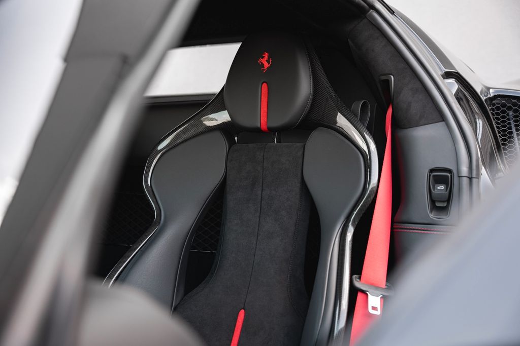 Ferrari 296 GTB 2023