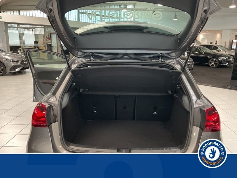 Mercedes-Benz A 180 2024