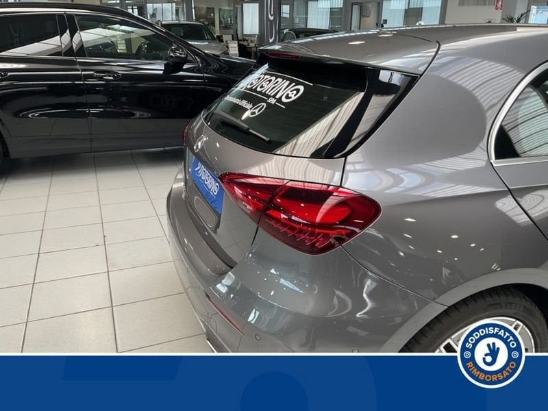 Mercedes-Benz A 180 2024