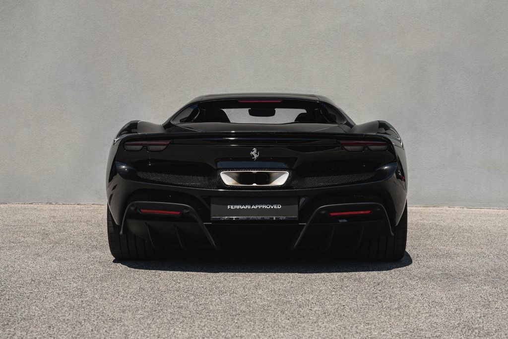 Ferrari 296 GTB 2023