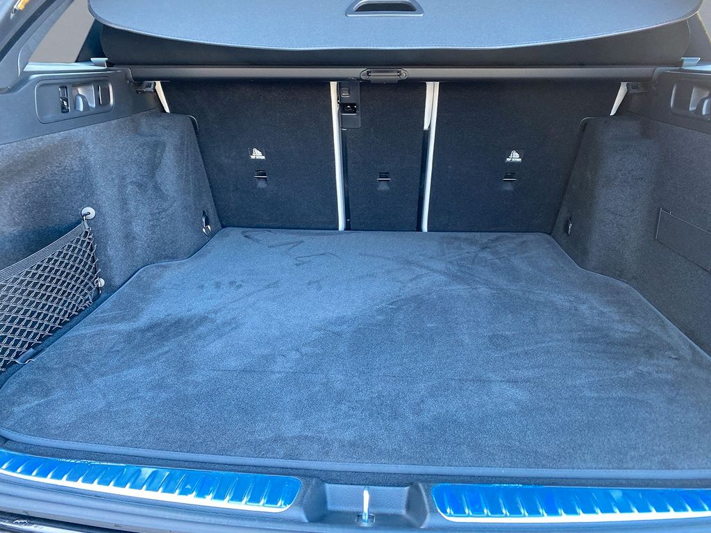 Mercedes-Benz C 300 2023